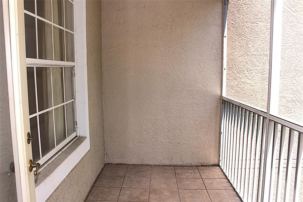 В аренду: $1,800 (2 спален, 2 ванн, 1050 Квадратных фут)