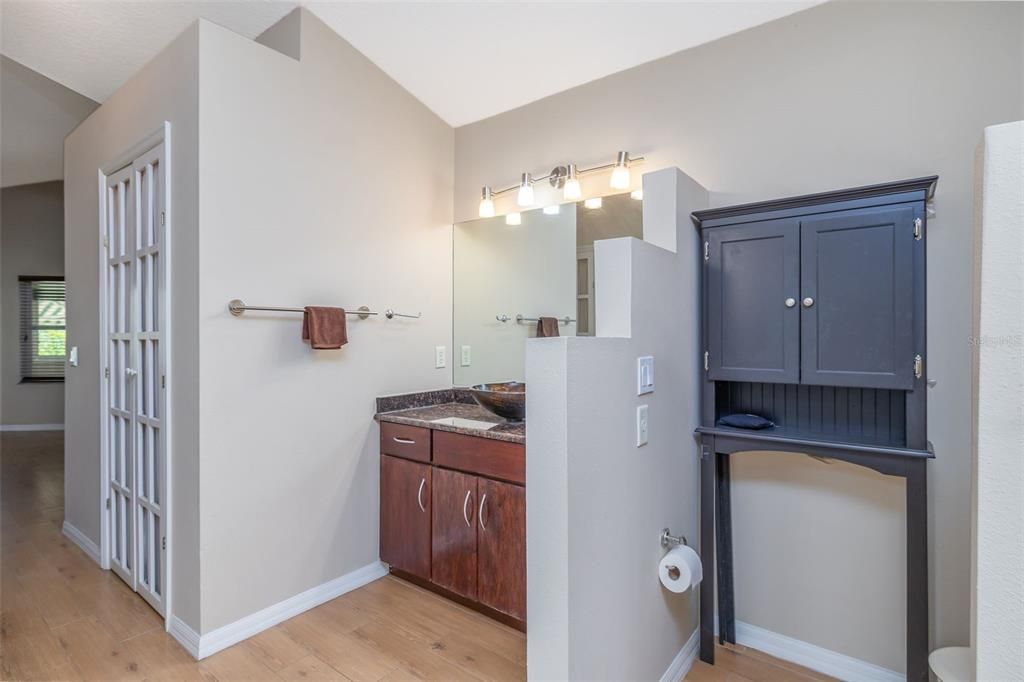 En Venta: $499,000 (3 camas, 2 baños, 2049 Pies cuadrados)