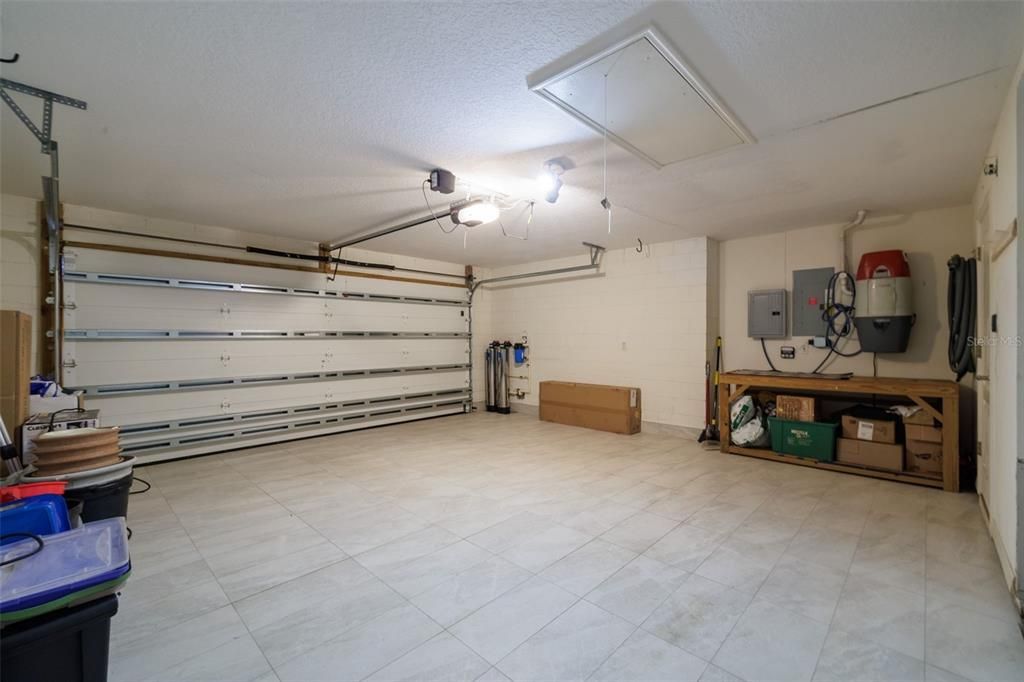 En Venta: $499,000 (3 camas, 2 baños, 2049 Pies cuadrados)