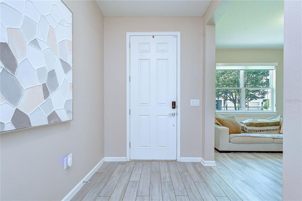Activo con contrato: $339,000 (3 camas, 2 baños, 1752 Pies cuadrados)