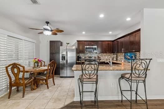 For Sale: $313,000 (3 beds, 2 baths, 1602 Square Feet)