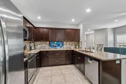 For Sale: $313,000 (3 beds, 2 baths, 1602 Square Feet)