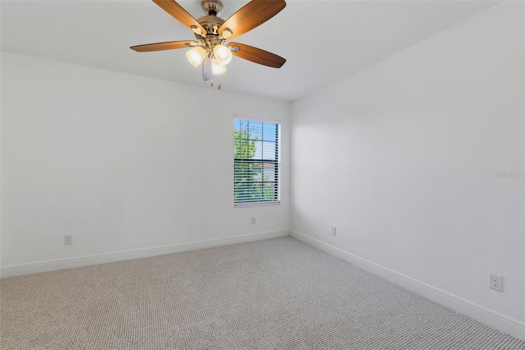For Sale: $1,100,000 (4 beds, 5 baths, 3247 Square Feet)