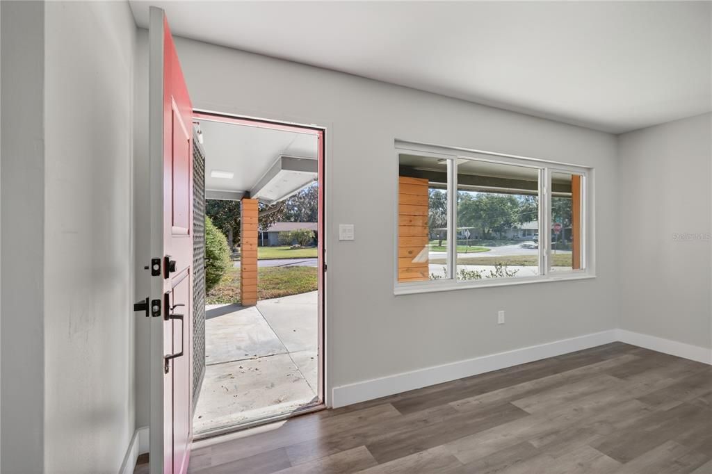 For Rent: $2,600 (2 beds, 2 baths, 1252 Square Feet)