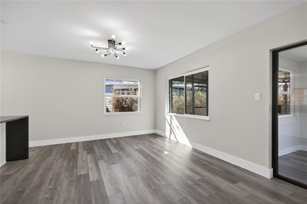 For Rent: $2,600 (2 beds, 2 baths, 1252 Square Feet)