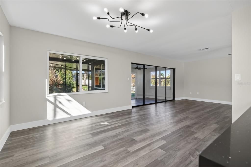 For Rent: $2,600 (2 beds, 2 baths, 1252 Square Feet)