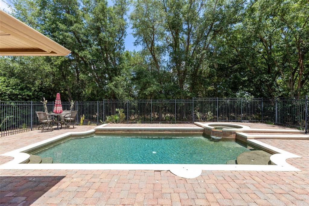 For Sale: $575,000 (4 beds, 2 baths, 2177 Square Feet)