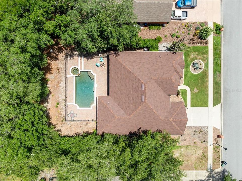 For Sale: $575,000 (4 beds, 2 baths, 2177 Square Feet)