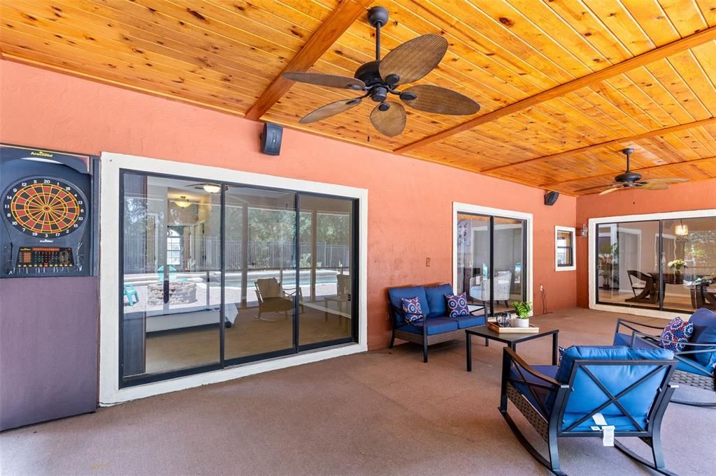 For Sale: $575,000 (4 beds, 2 baths, 2177 Square Feet)