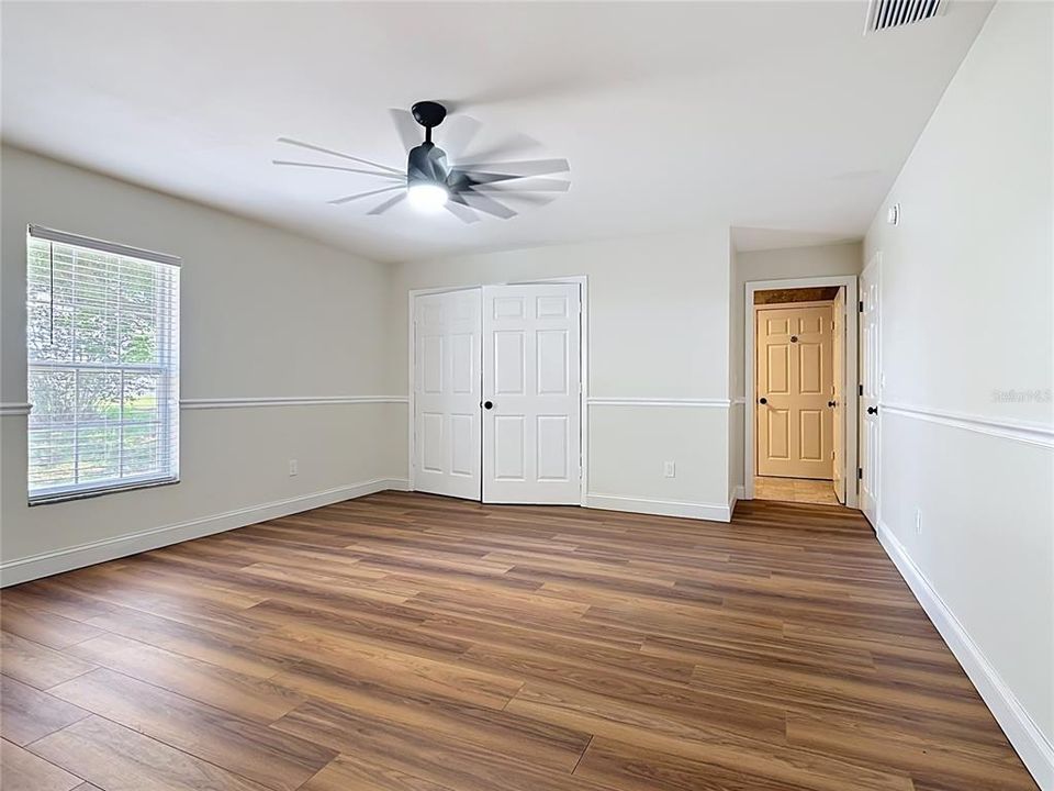 For Sale: $1,490,000 (9 beds, 5 baths, 8799 Square Feet)