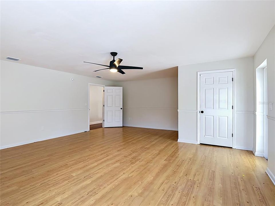 For Sale: $1,490,000 (9 beds, 5 baths, 8799 Square Feet)