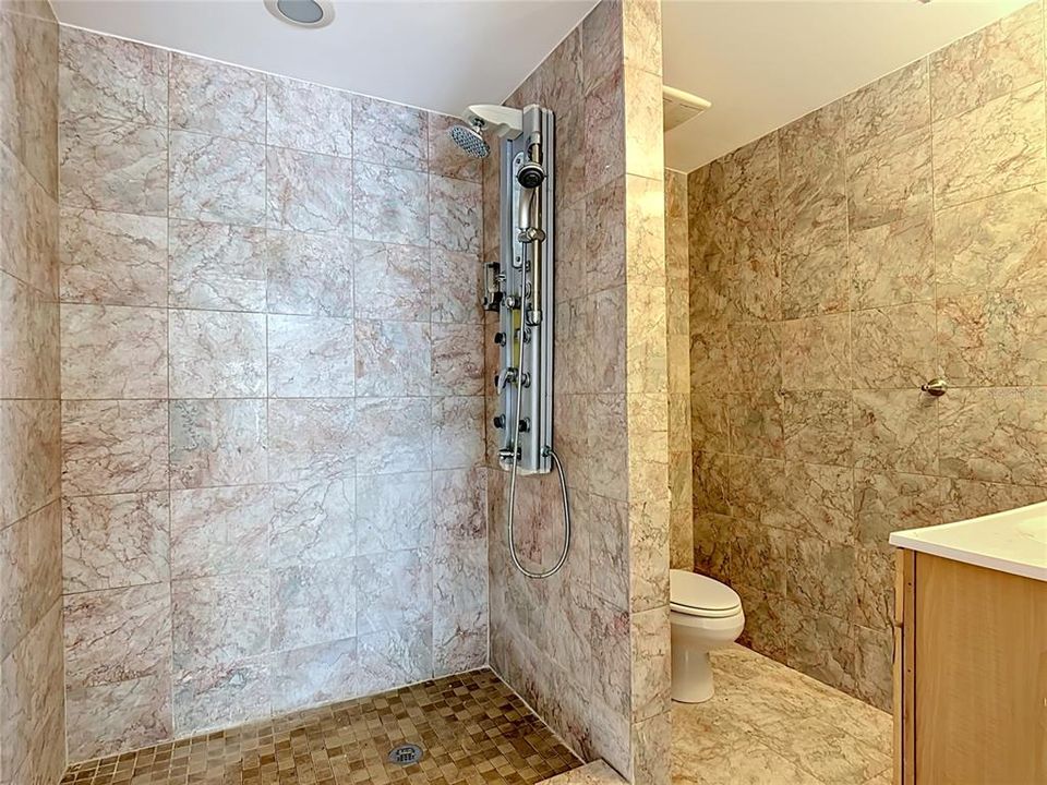 For Sale: $1,490,000 (9 beds, 5 baths, 8799 Square Feet)