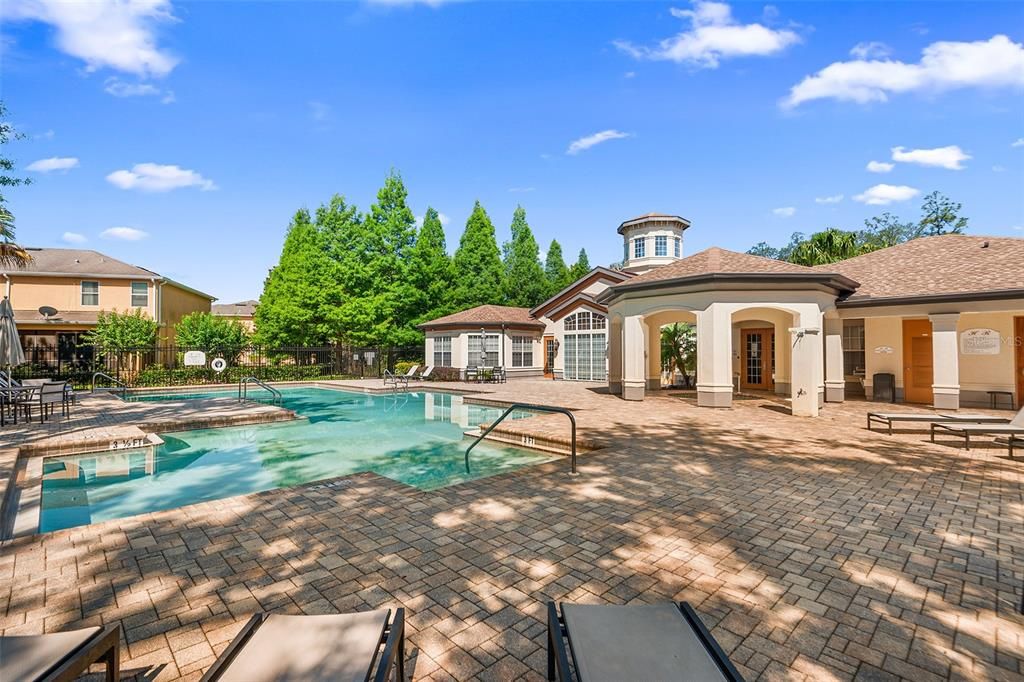 For Sale: $300,000 (3 beds, 2 baths, 1550 Square Feet)