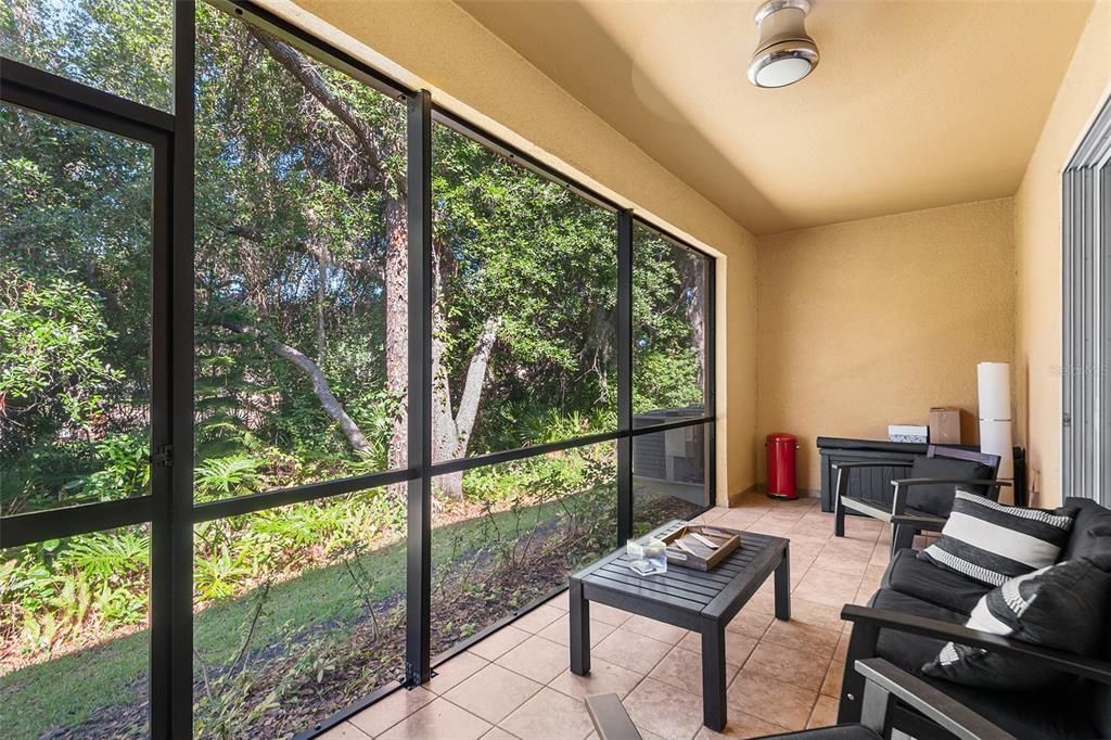 For Sale: $300,000 (3 beds, 2 baths, 1550 Square Feet)