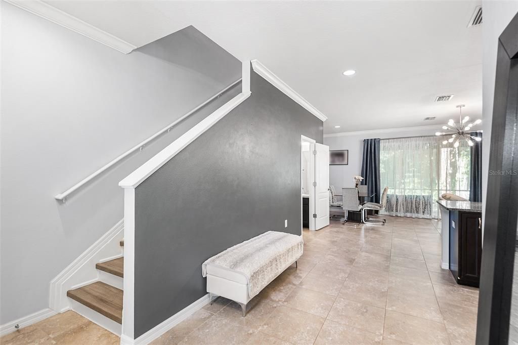For Sale: $300,000 (3 beds, 2 baths, 1550 Square Feet)