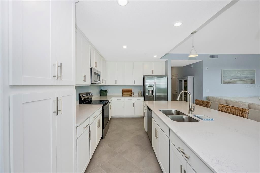 For Rent: $2,500 (2 beds, 2 baths, 1154 Square Feet)