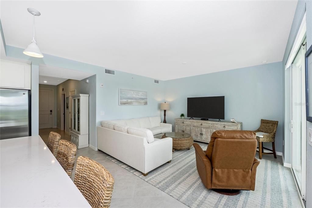 For Rent: $2,500 (2 beds, 2 baths, 1154 Square Feet)