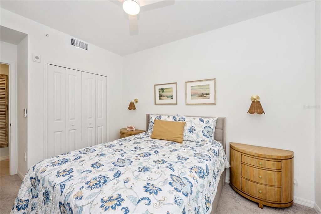 For Rent: $2,500 (2 beds, 2 baths, 1154 Square Feet)