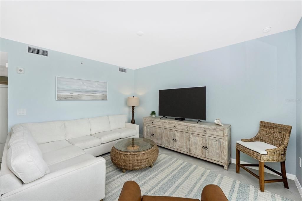 For Rent: $2,500 (2 beds, 2 baths, 1154 Square Feet)