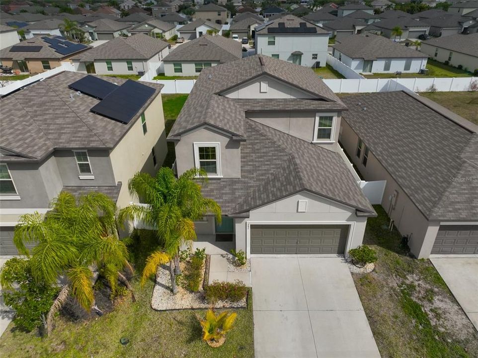 For Rent: $2,700 (5 beds, 2 baths, 2415 Square Feet)