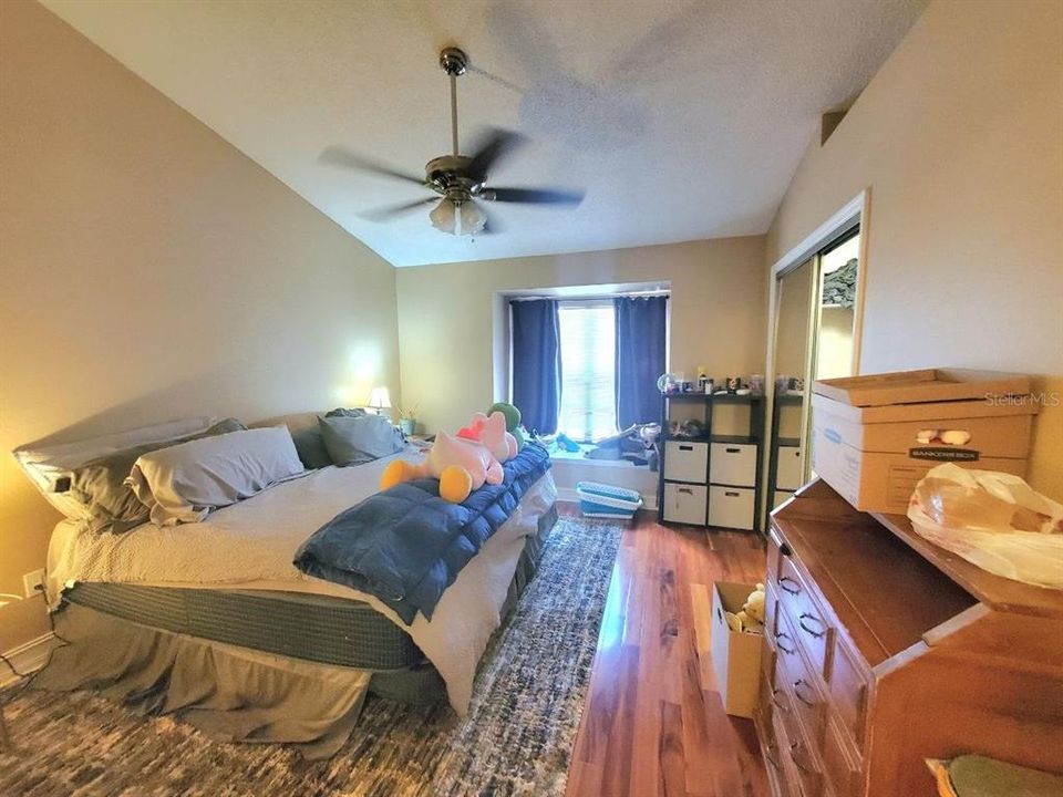 For Rent: $1,800 (2 beds, 2 baths, 1185 Square Feet)
