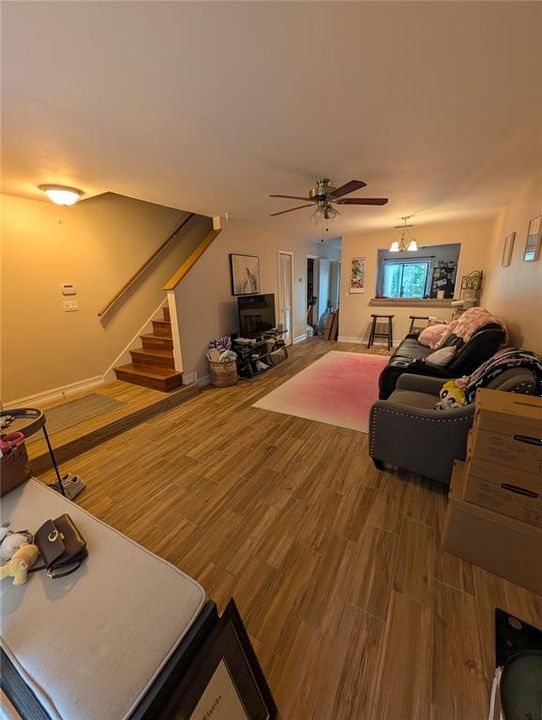 For Rent: $1,800 (2 beds, 2 baths, 1185 Square Feet)