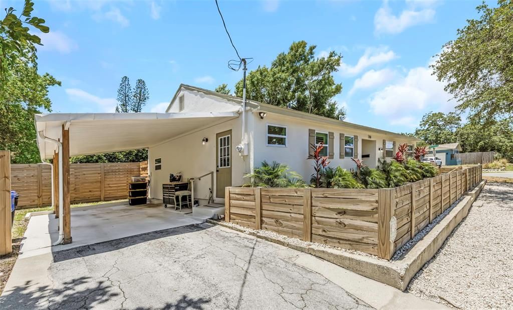 En Venta: $669,000 (3 camas, 2 baños, 1353 Pies cuadrados)