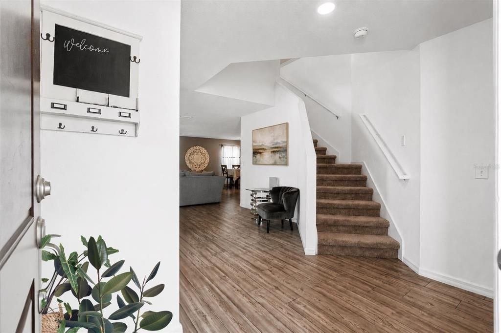 For Sale: $320,000 (4 beds, 2 baths, 2069 Square Feet)