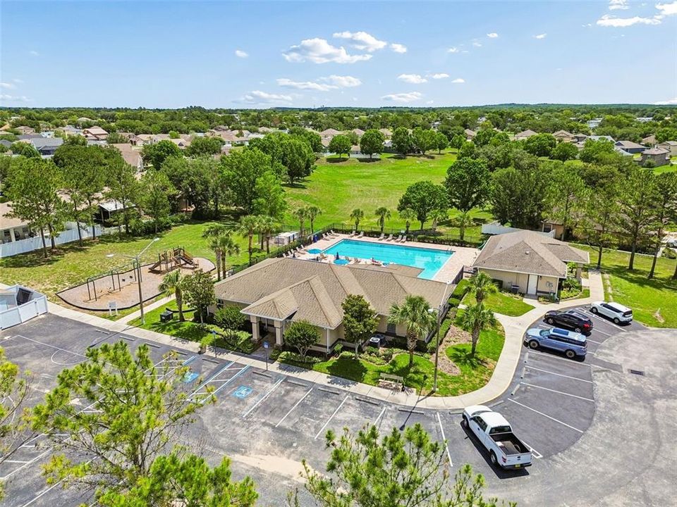 For Sale: $320,000 (4 beds, 2 baths, 2069 Square Feet)