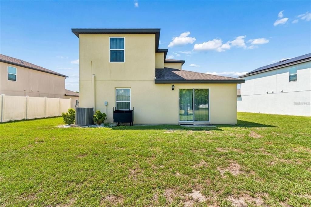 For Sale: $320,000 (4 beds, 2 baths, 2069 Square Feet)