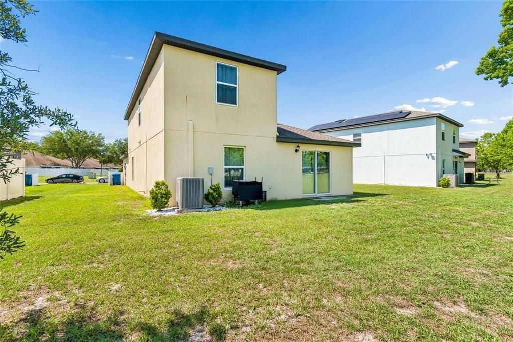 For Sale: $320,000 (4 beds, 2 baths, 2069 Square Feet)
