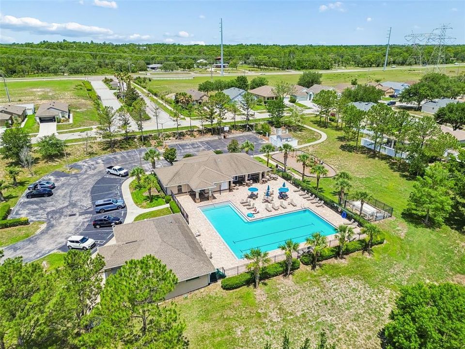 For Sale: $320,000 (4 beds, 2 baths, 2069 Square Feet)