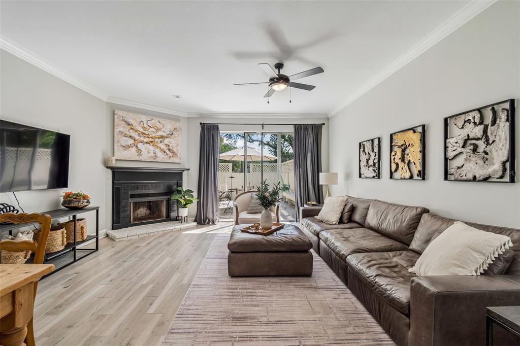 For Sale: $669,000 (3 beds, 3 baths, 2134 Square Feet)