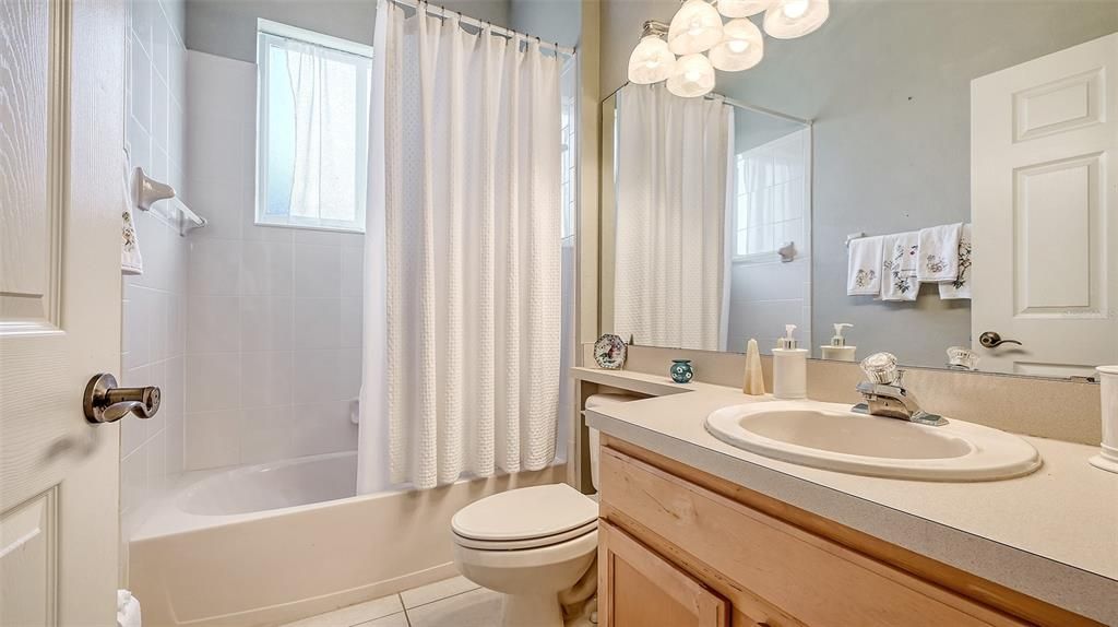 For Sale: $449,000 (3 beds, 2 baths, 1936 Square Feet)