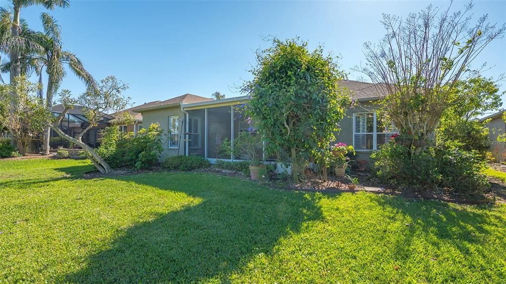 For Sale: $449,000 (3 beds, 2 baths, 1936 Square Feet)