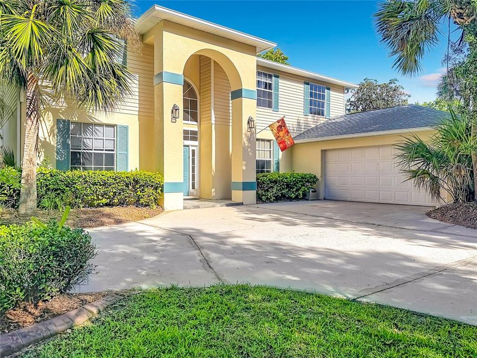 For Sale: $749,900 (4 beds, 3 baths, 3195 Square Feet)