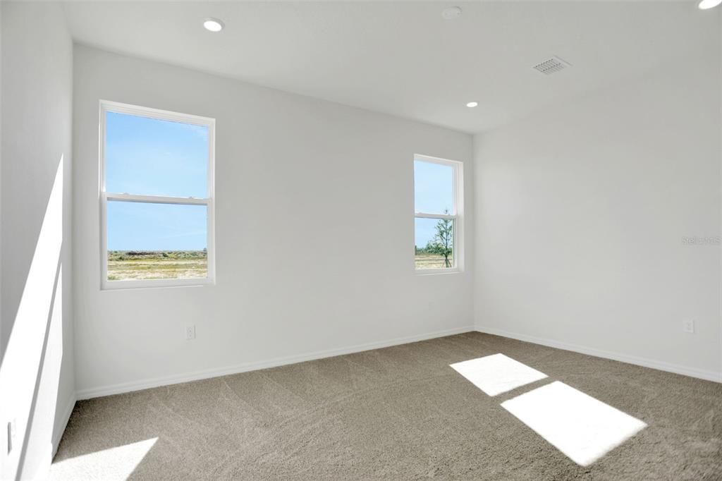For Sale: $299,990 (3 beds, 2 baths, 1657 Square Feet)