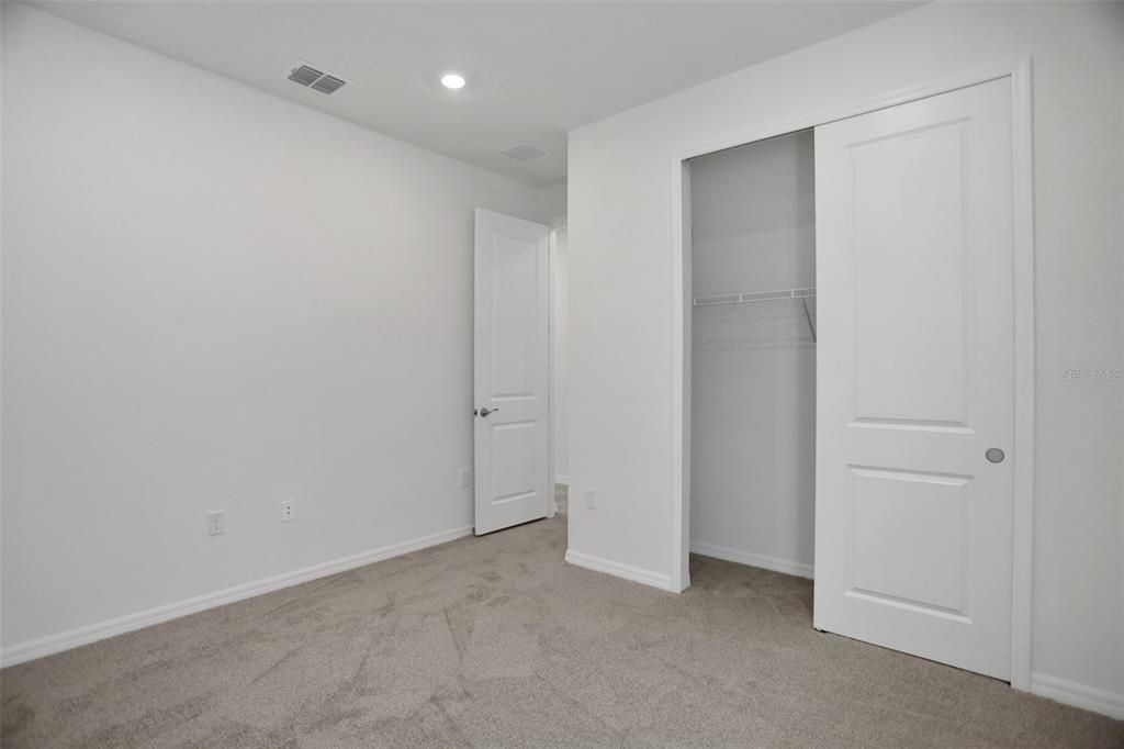 For Sale: $299,990 (3 beds, 2 baths, 1657 Square Feet)