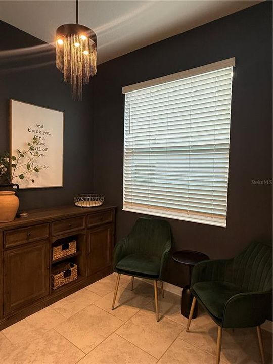 For Rent: $700 (4 beds, 3 baths, 2110 Square Feet)