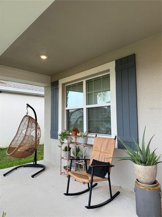 For Rent: $700 (4 beds, 3 baths, 2110 Square Feet)