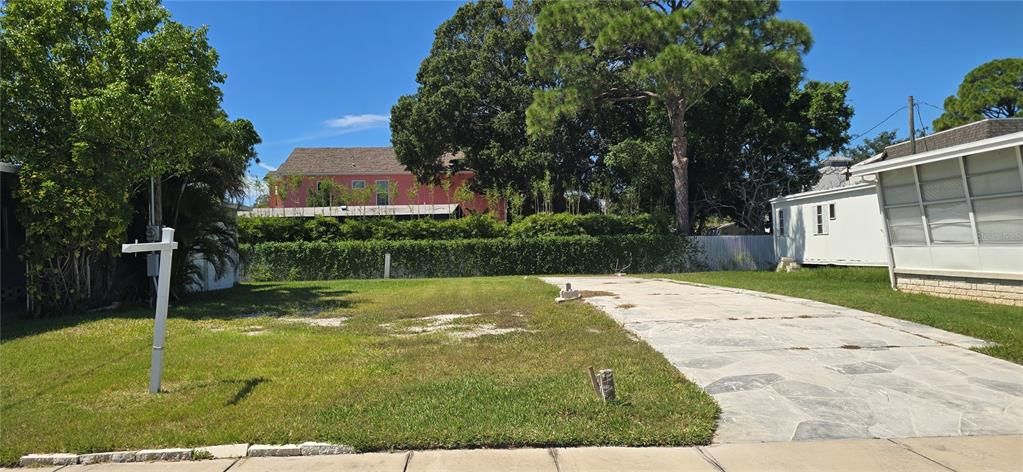 For Sale: $89,000 (0.08 acres)
