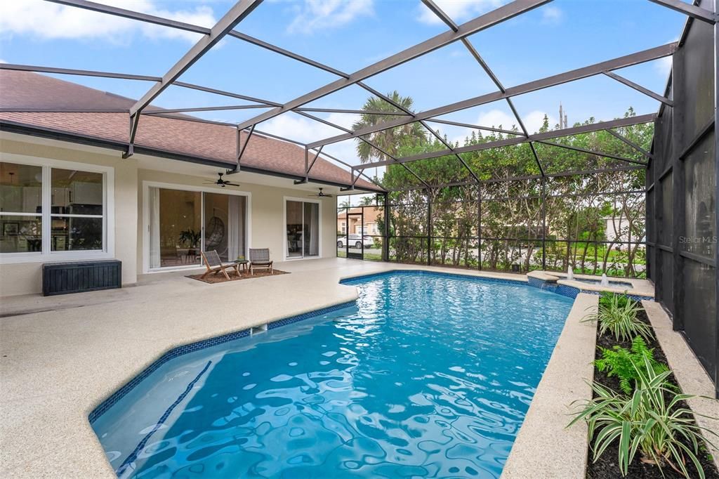 For Sale: $575,000 (4 beds, 2 baths, 2263 Square Feet)