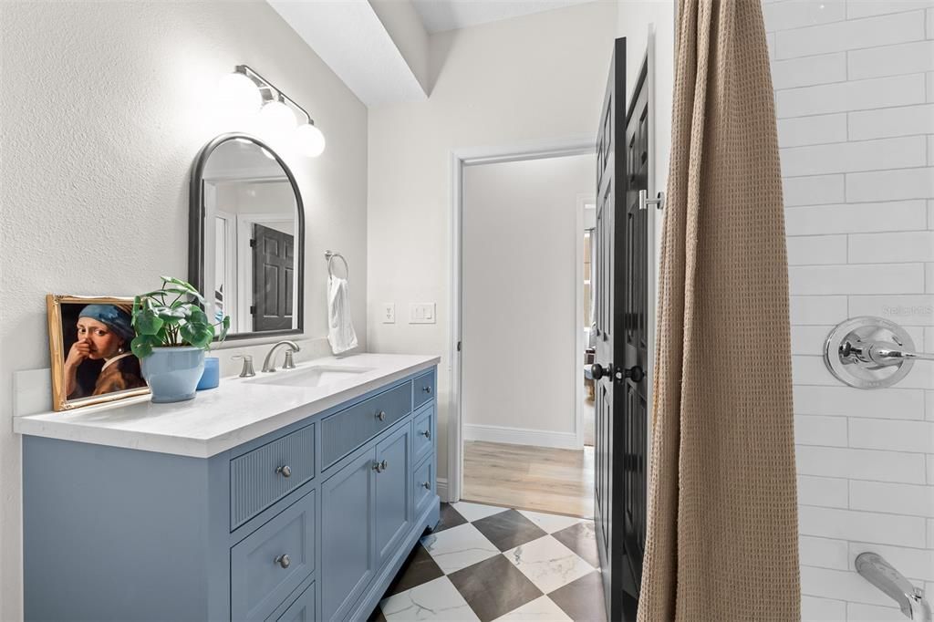 For Sale: $575,000 (4 beds, 2 baths, 2263 Square Feet)