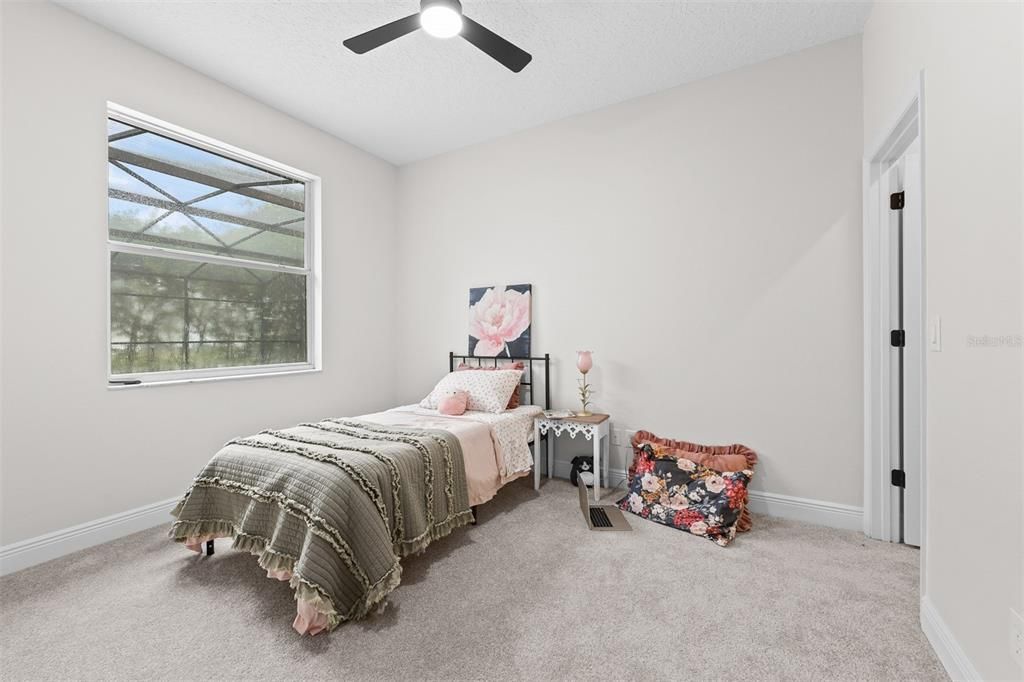 For Sale: $575,000 (4 beds, 2 baths, 2263 Square Feet)