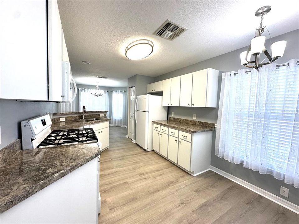 For Rent: $1,795 (2 beds, 2 baths, 1504 Square Feet)