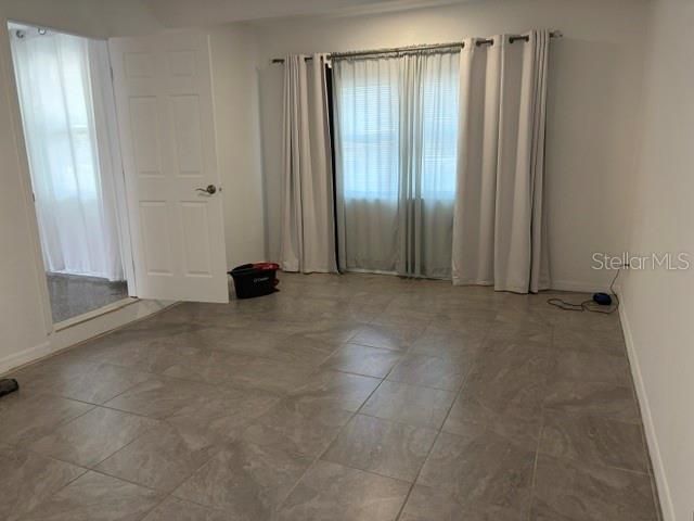 For Sale: $349,900 (3 beds, 1 baths, 1073 Square Feet)