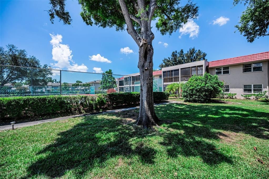 For Sale: $169,900 (2 beds, 2 baths, 1080 Square Feet)