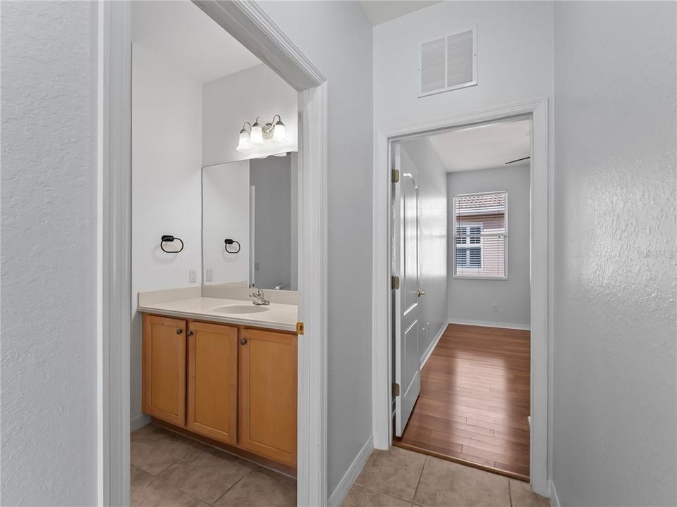 For Sale: $534,900 (4 beds, 2 baths, 2207 Square Feet)