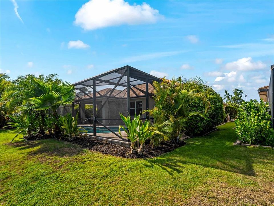 For Sale: $534,900 (4 beds, 2 baths, 2207 Square Feet)