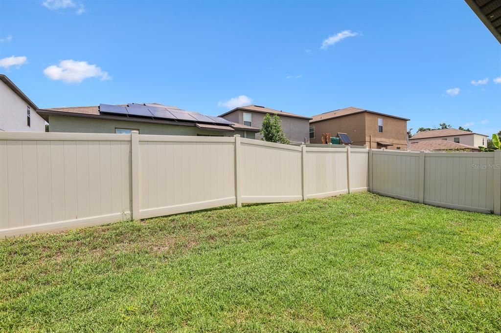 For Rent: $2,350 (3 beds, 2 baths, 1451 Square Feet)